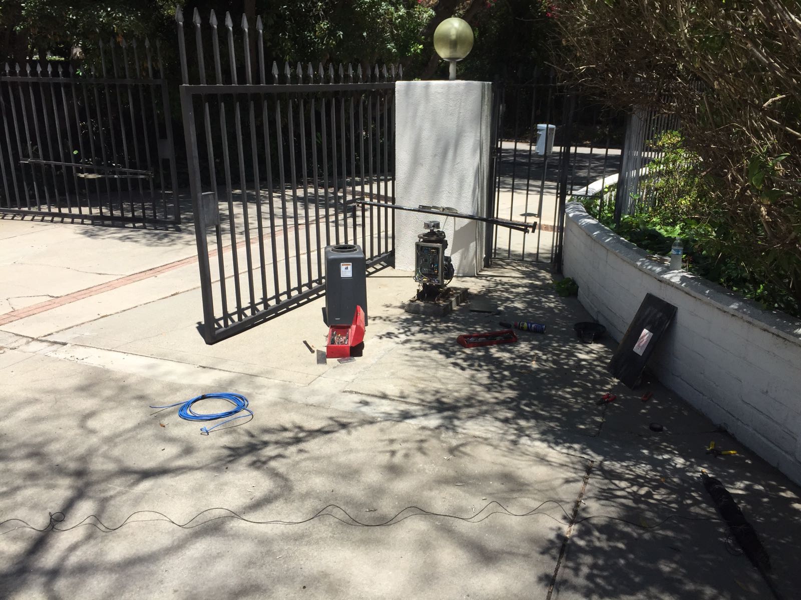 gate and fence repairs company